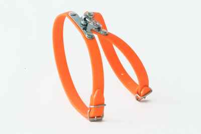 PVC нагръдник оранжев с К метална плочка